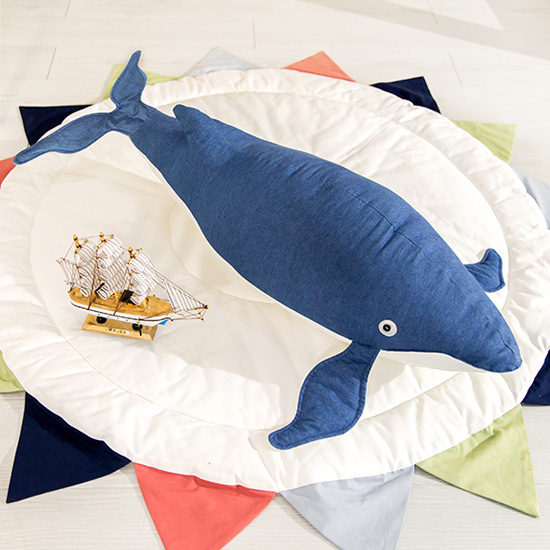 고래인형바디필로우