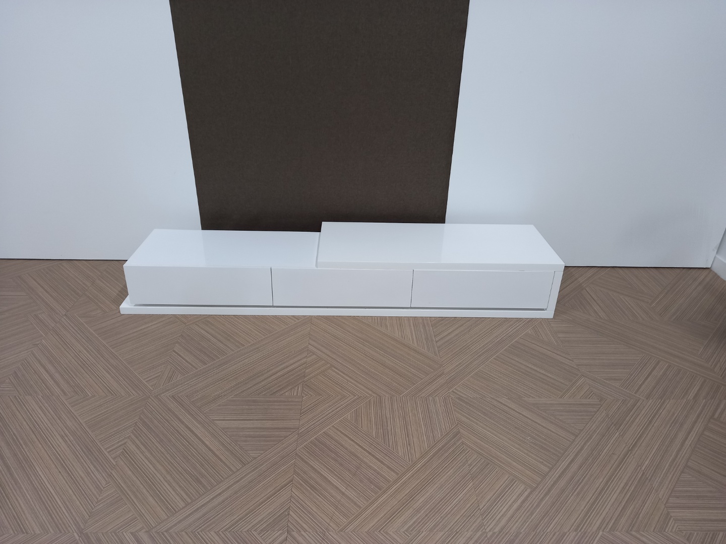 [B등급] 210507-2(IC) (731)닉스하이그로시거실장_화이트