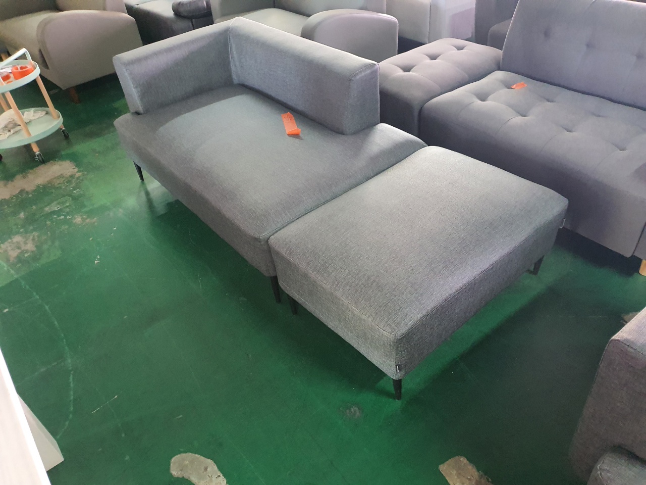 [B등급] 211001-14 퍼즐우형2인소파_스툴대포함_패브릭룩방수가죽_그레이